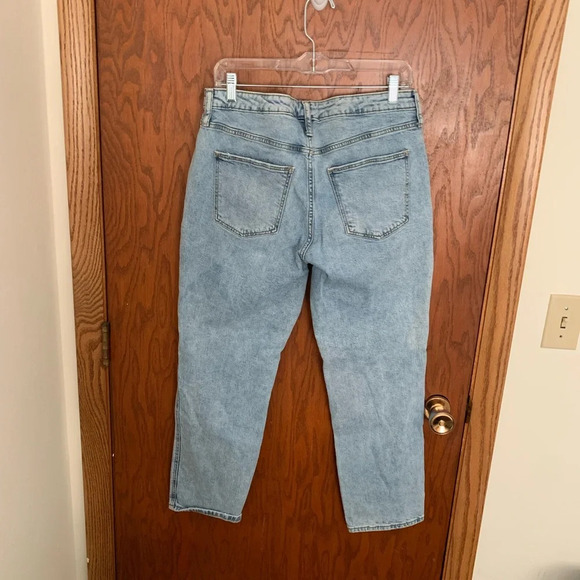 Universal Thread High Rise Slim Straight Jeans - Picture 6 of 7